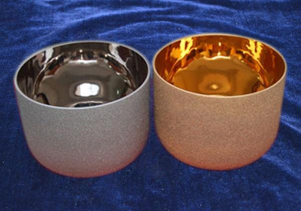 石英（音乐）坩埚